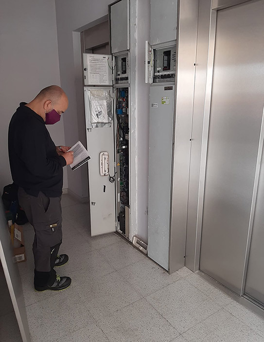 Ascensores Altair Instalación